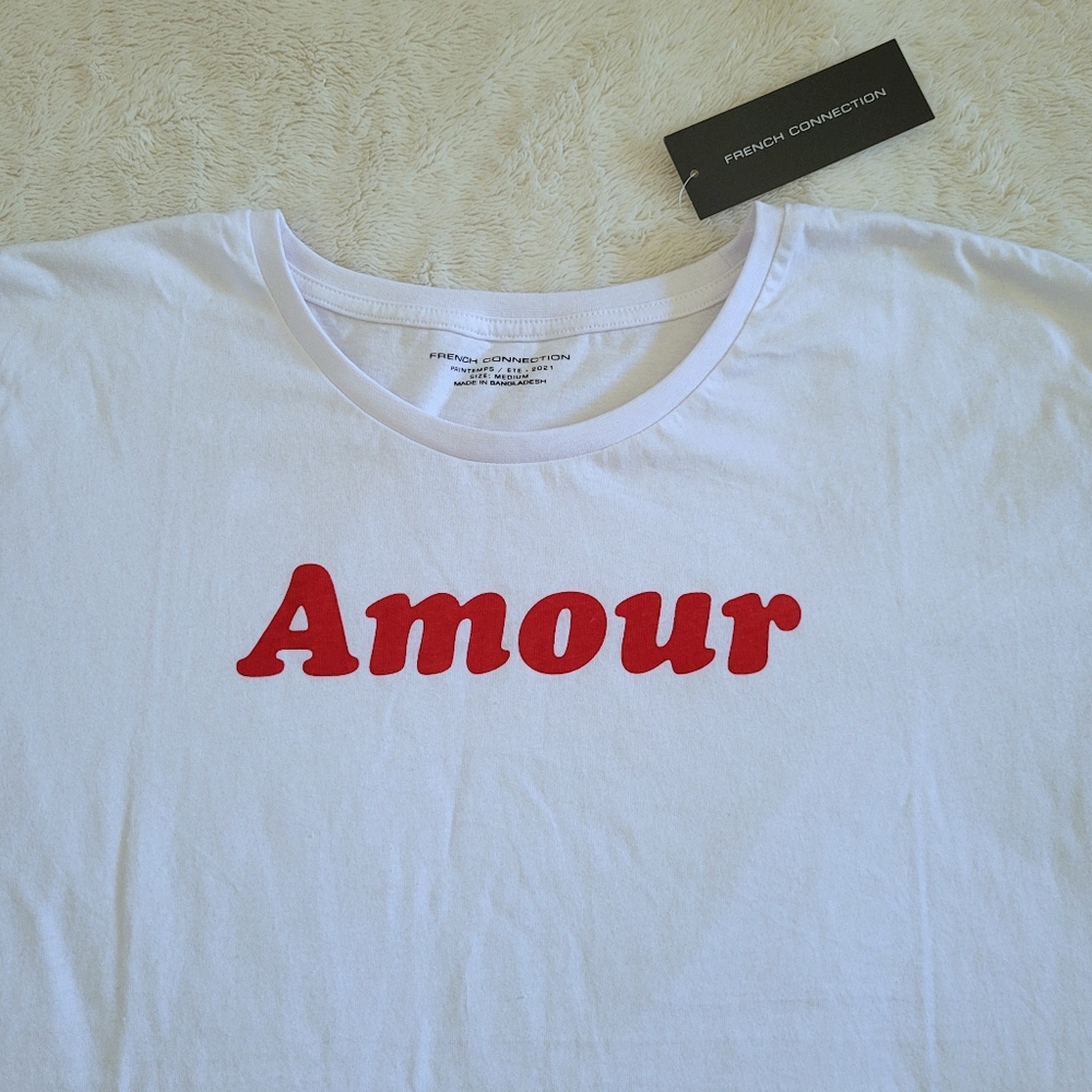 French🇫🇷 Connection "Amour"♥️ Tee - NWT - Picture 8 of 11